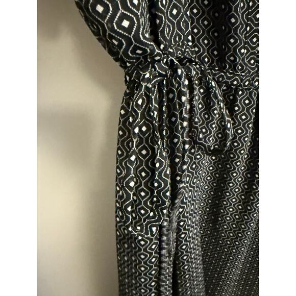 H&M Geometric Pattern Dress Size 10 - Picture 5 of 5